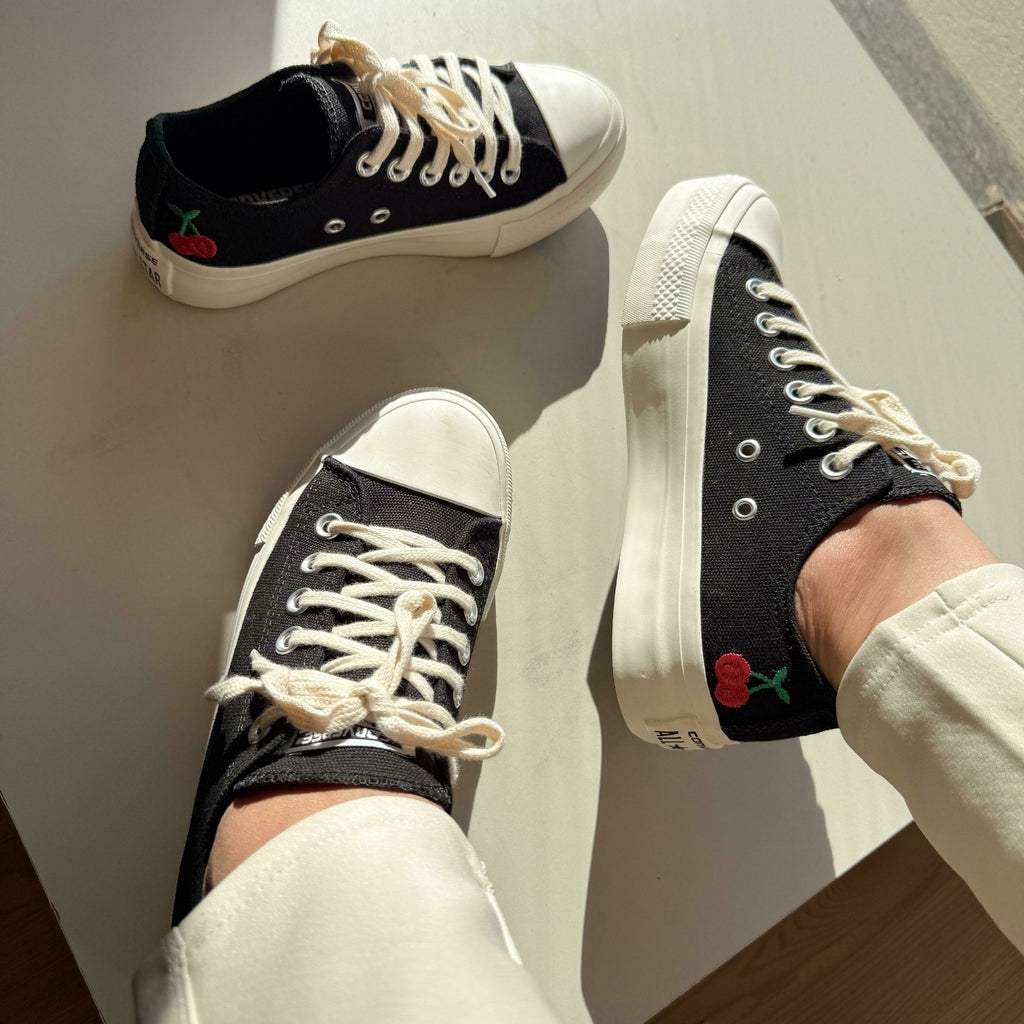 Tênis Chuck Taylor Lift Cherry On Converse