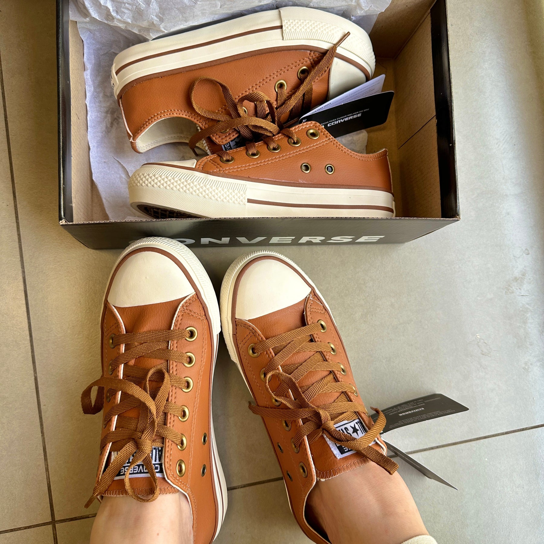 TĂȘnis All Star Caramelo Off White Premium