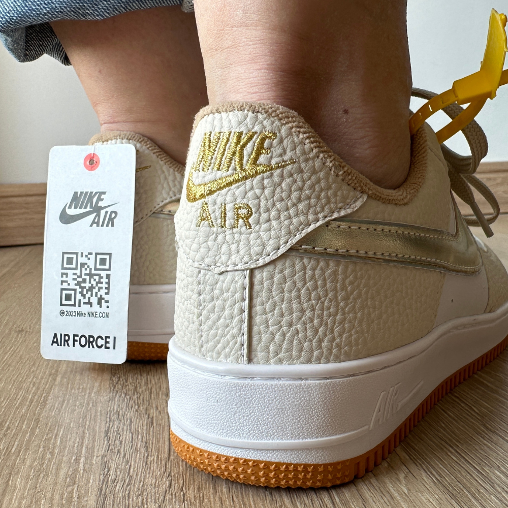 Tênis Nike Air Force Croco Ouro Premium