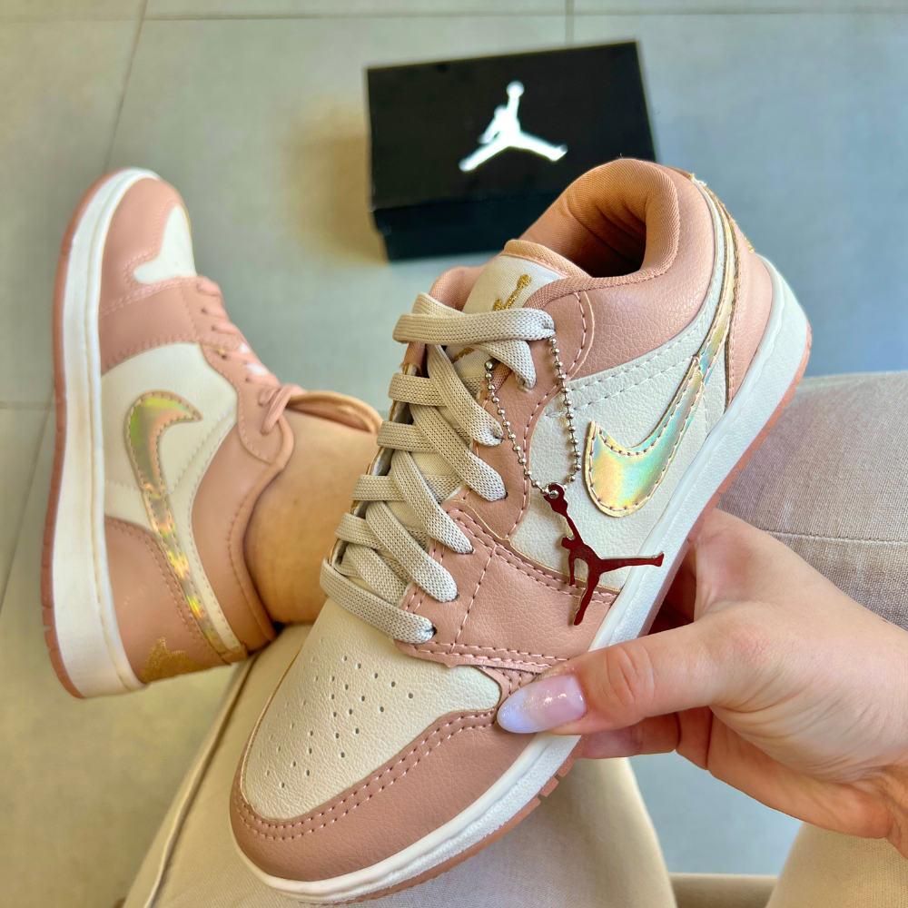 TĂȘnis Nike Air Jordan Rosado Premium