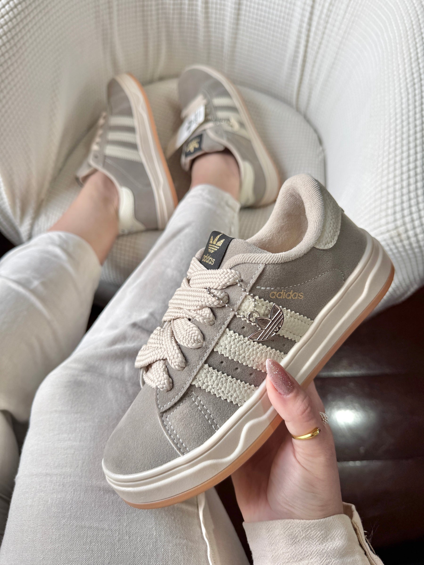 Tênis Adidas Campus Cinza Premium