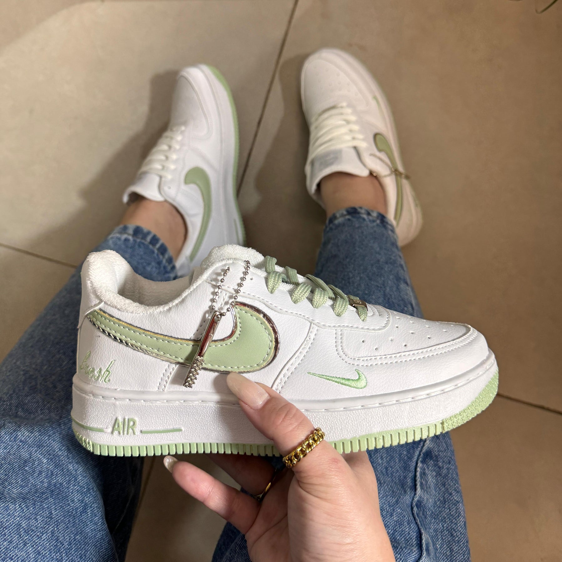 TĂȘnis Nike Air Force Grama Pingente 2.0
