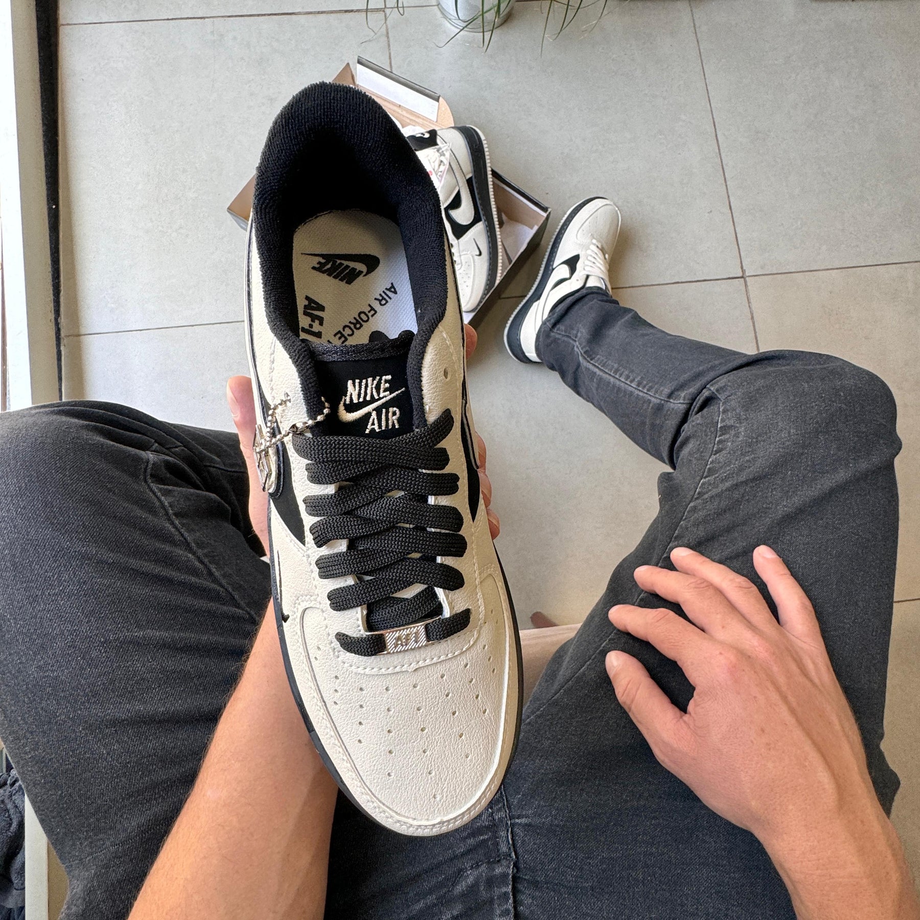 TĂȘnis Nike Air Force Nubuck Preto Masculino