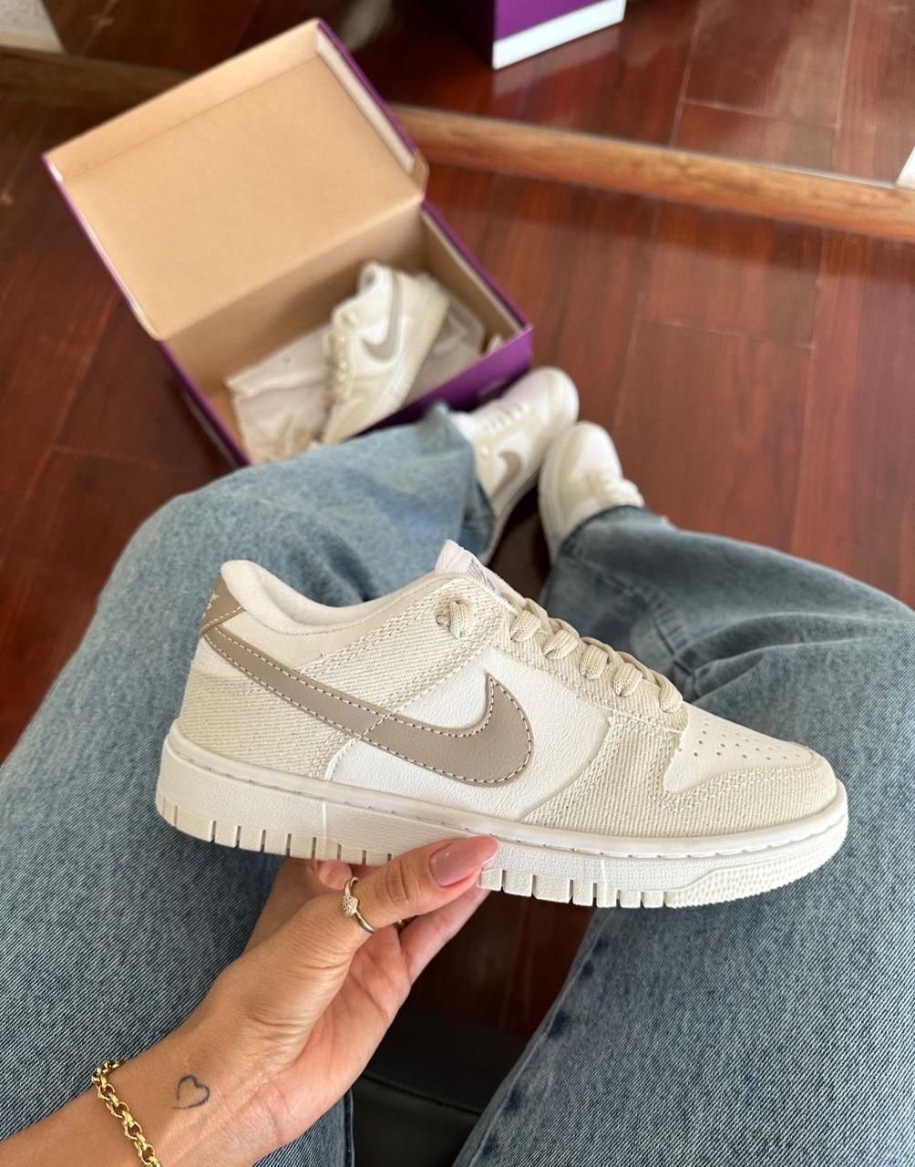 Tênis Nike Dunk Branco Off Glíter