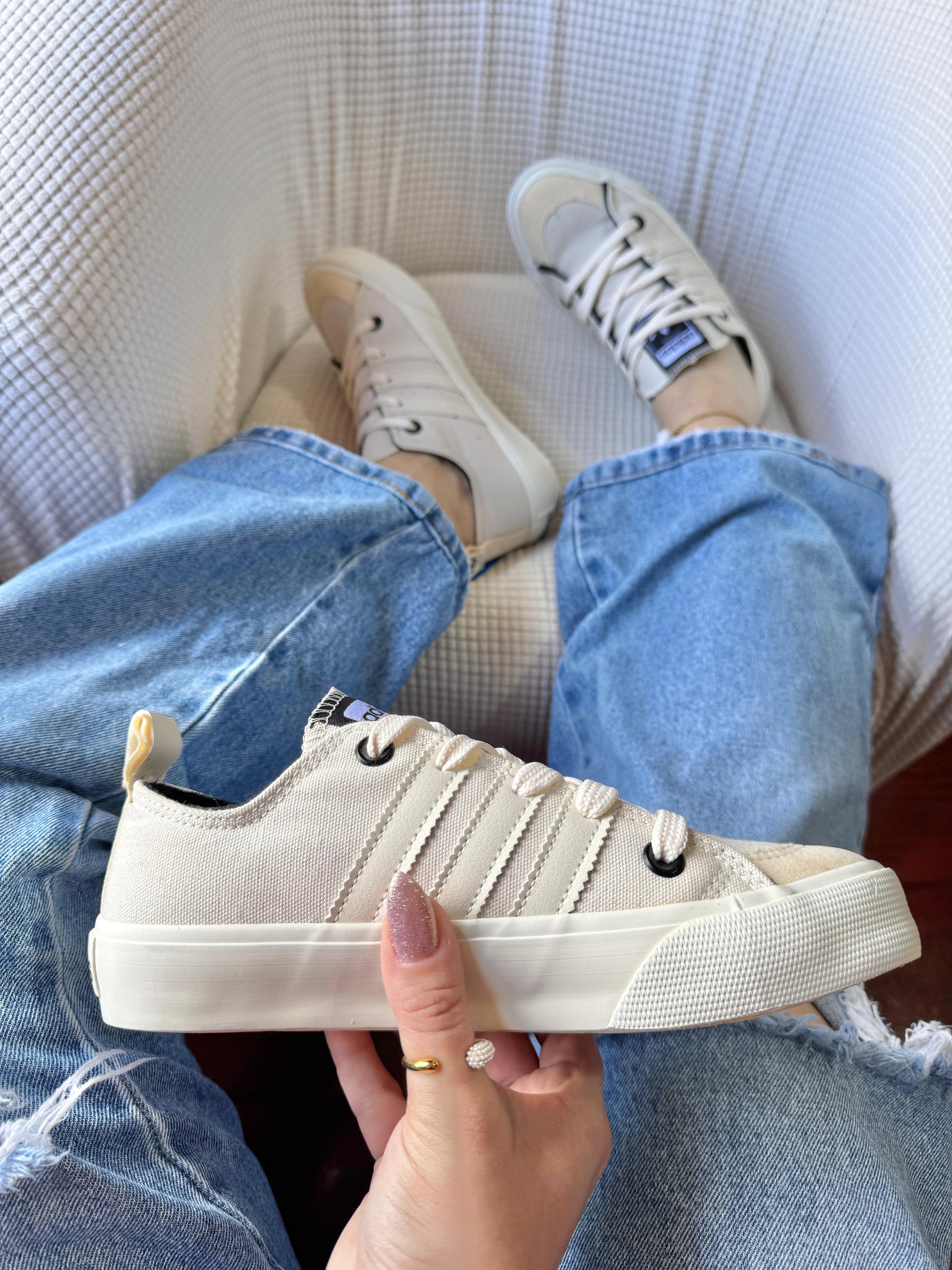 Tênis Adidas Street Vanilla Premium