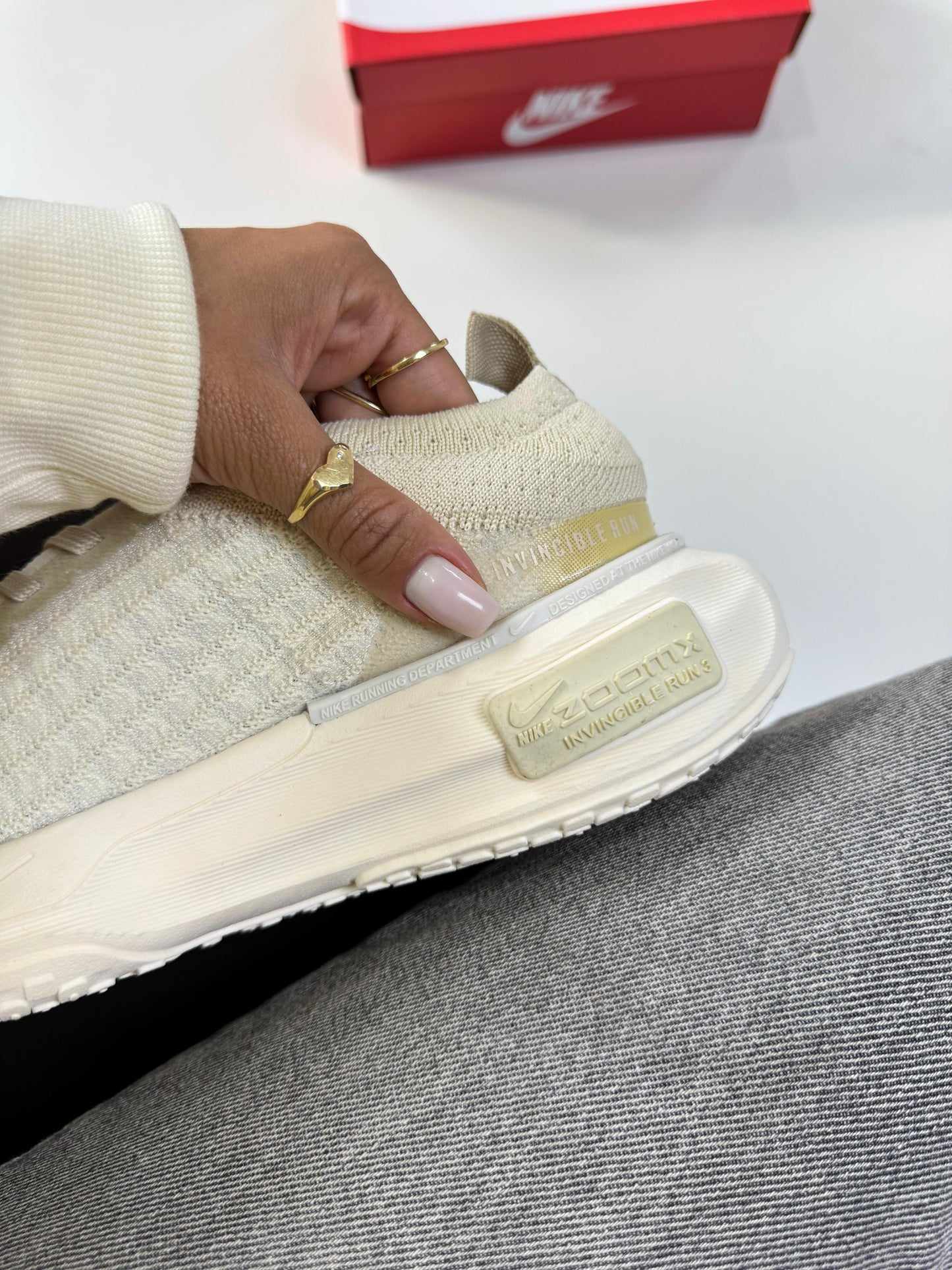 Tênis Nike Zoom X Invicible Run 3 Vanilla Cream
