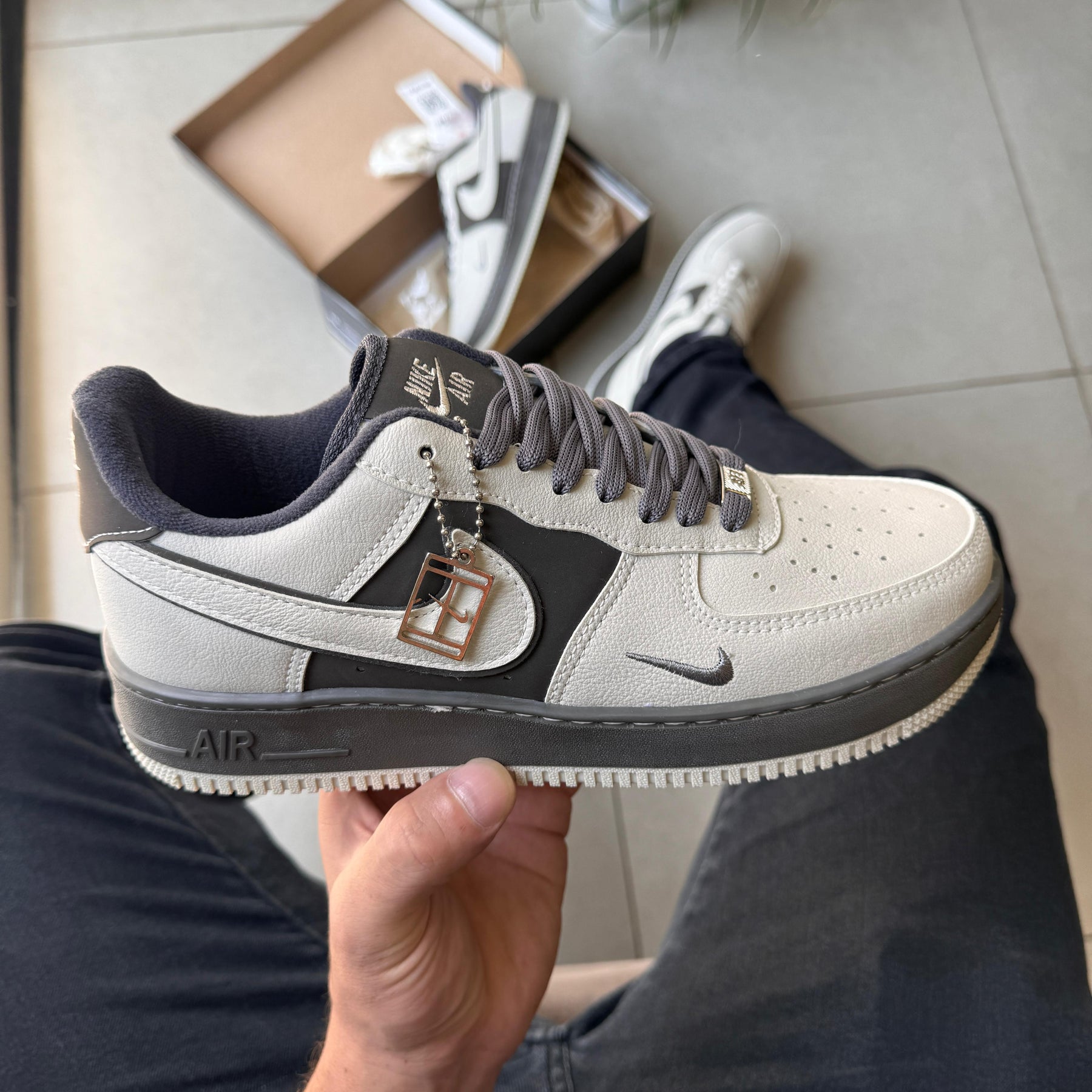 TĂȘnis Nike Air Force Nubuck Grafite Masculino