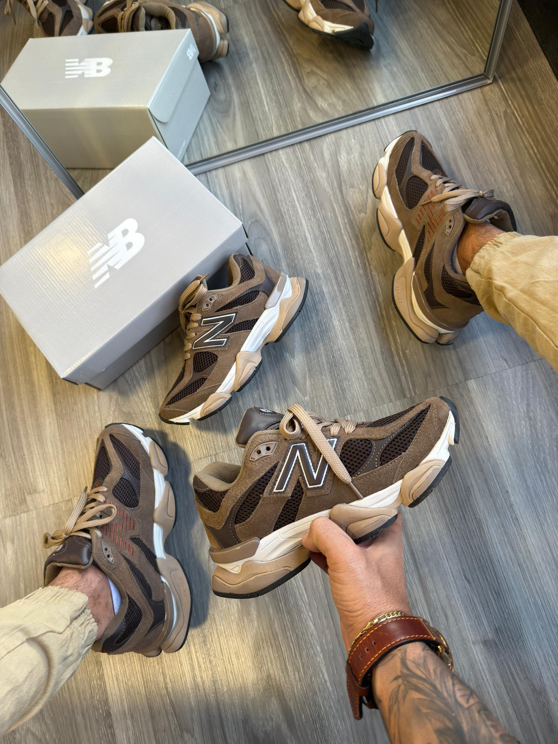 Tênis New Balance 9060 Sea Salt Marrom Masculino Couro Legítimo