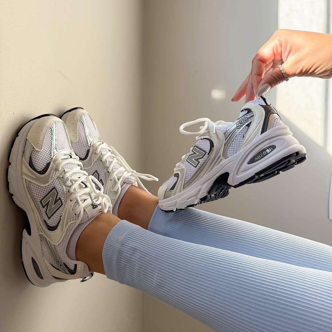 Tênis New Balance 530 Branco e Cinza Prime