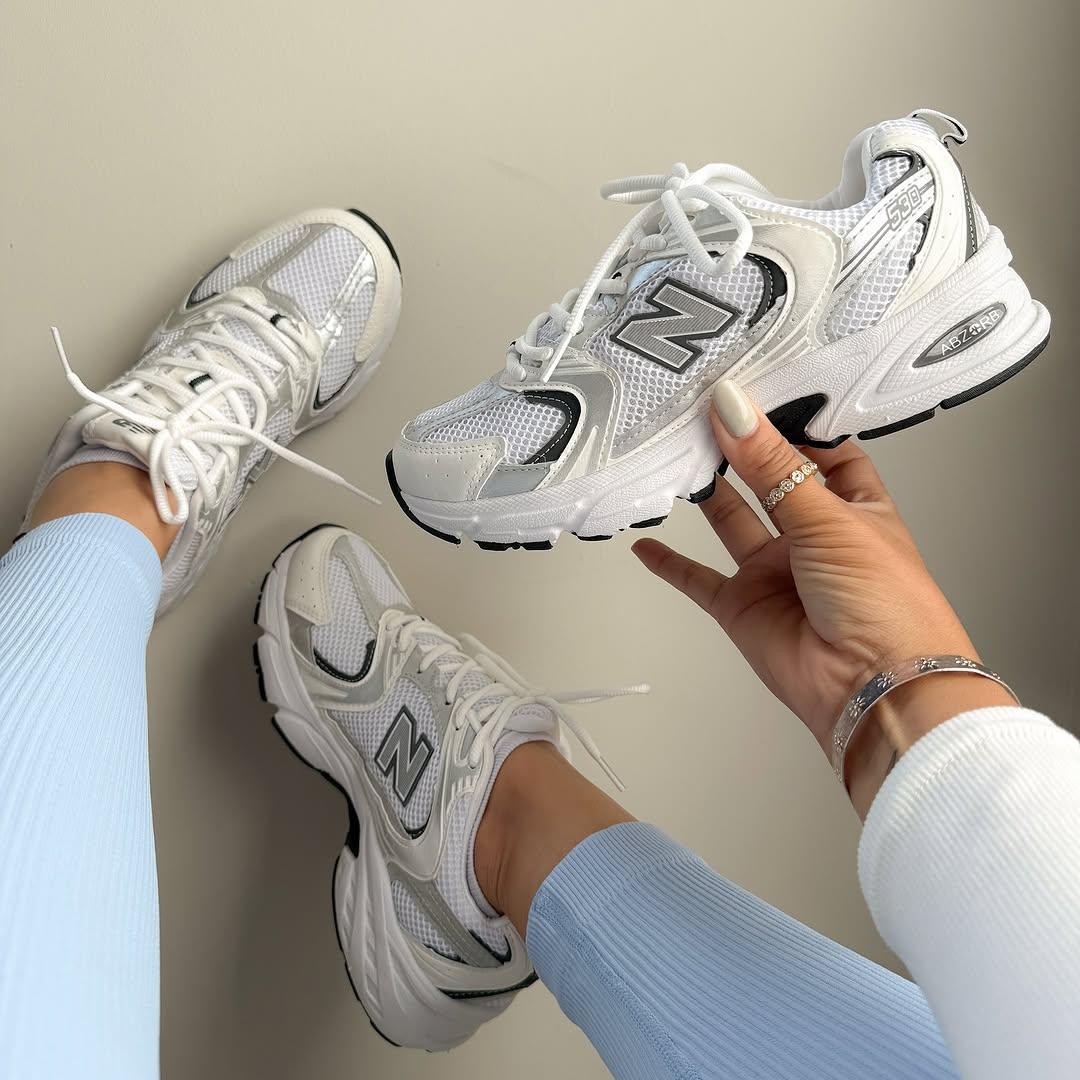 Tênis New Balance 530 Branco e Cinza Prime