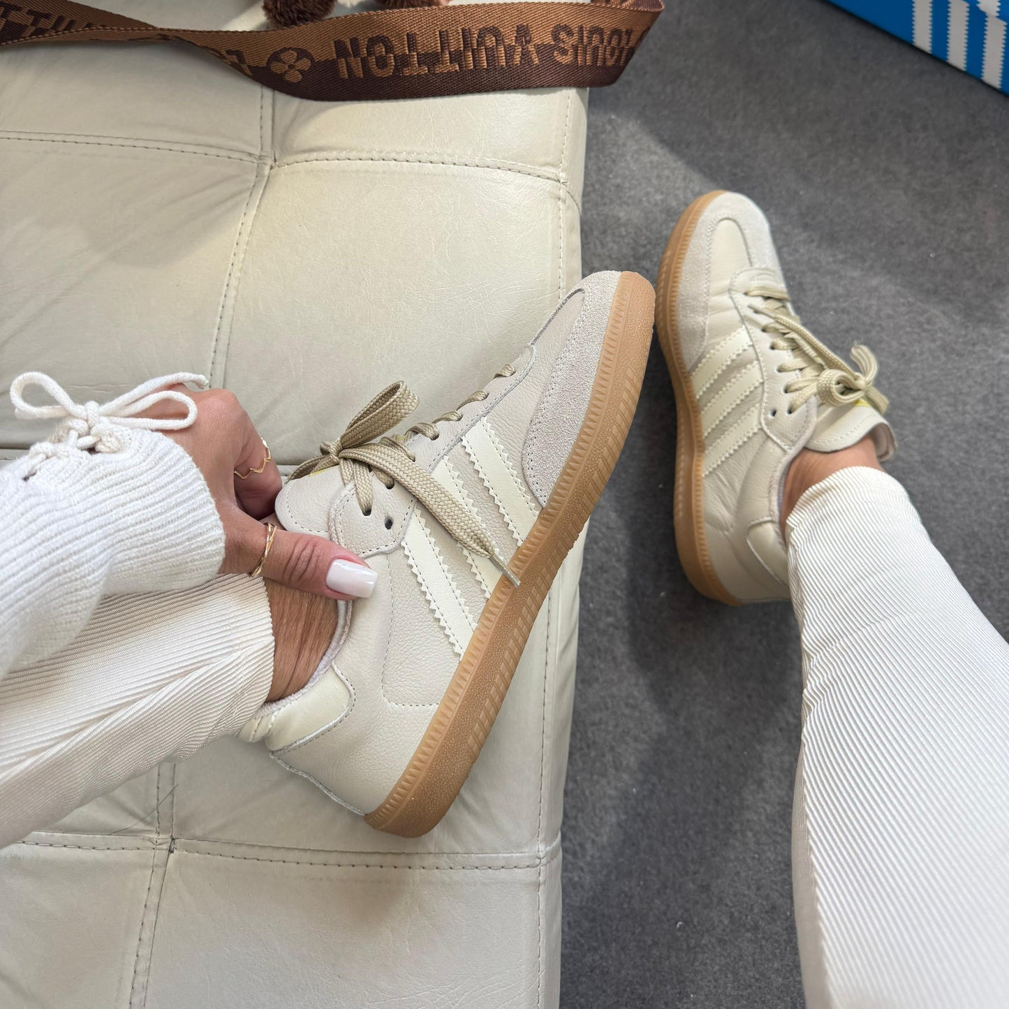 Tênis Adidas Samba OG Creme Prime em Couro Legítimo