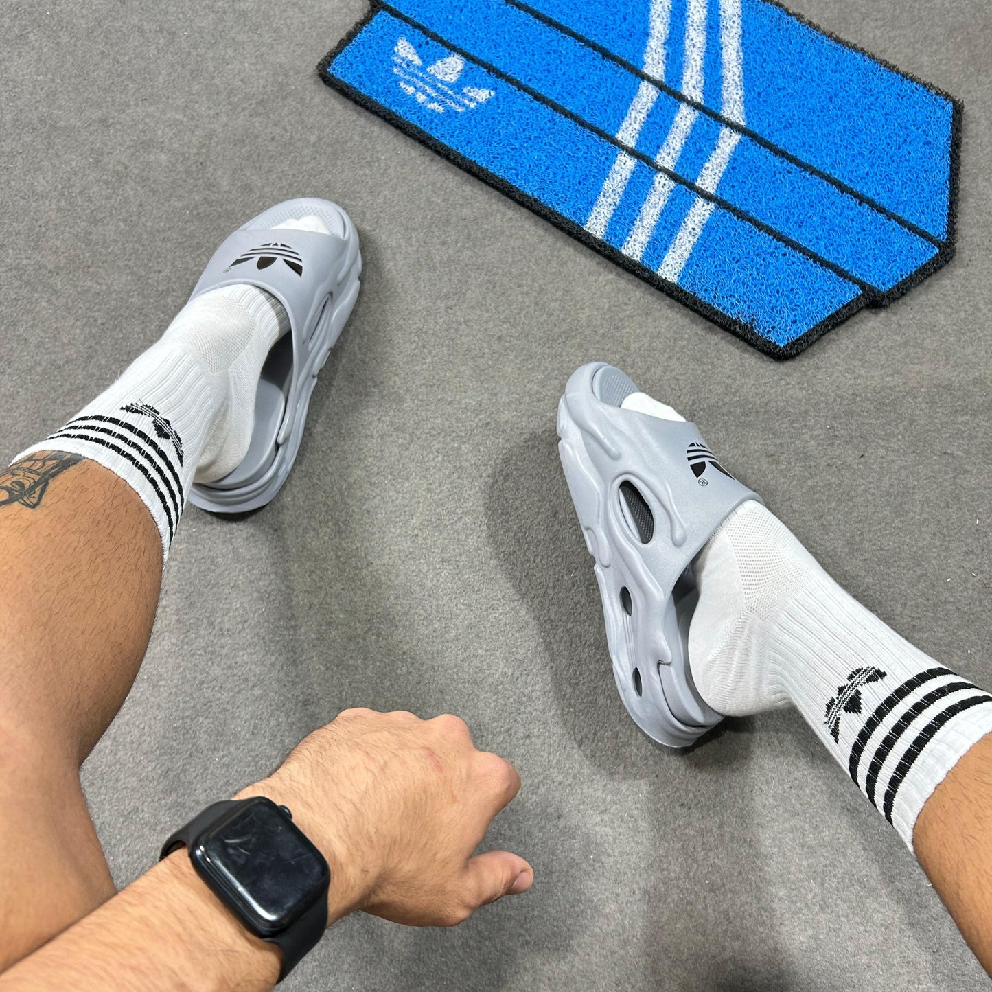Chinelo Adidas Slid Plataforma Cinza Premium