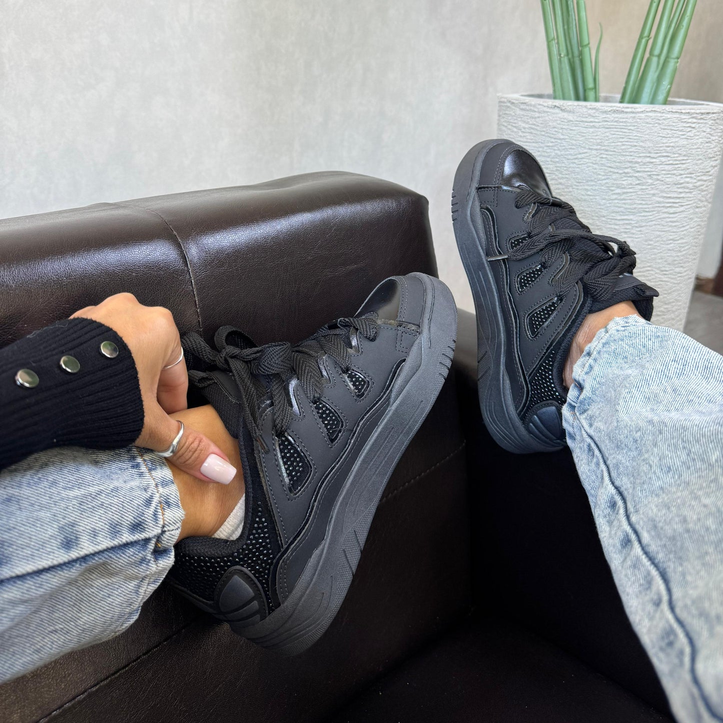 Tênis Adidas Oziris Pedraria Preto Prime