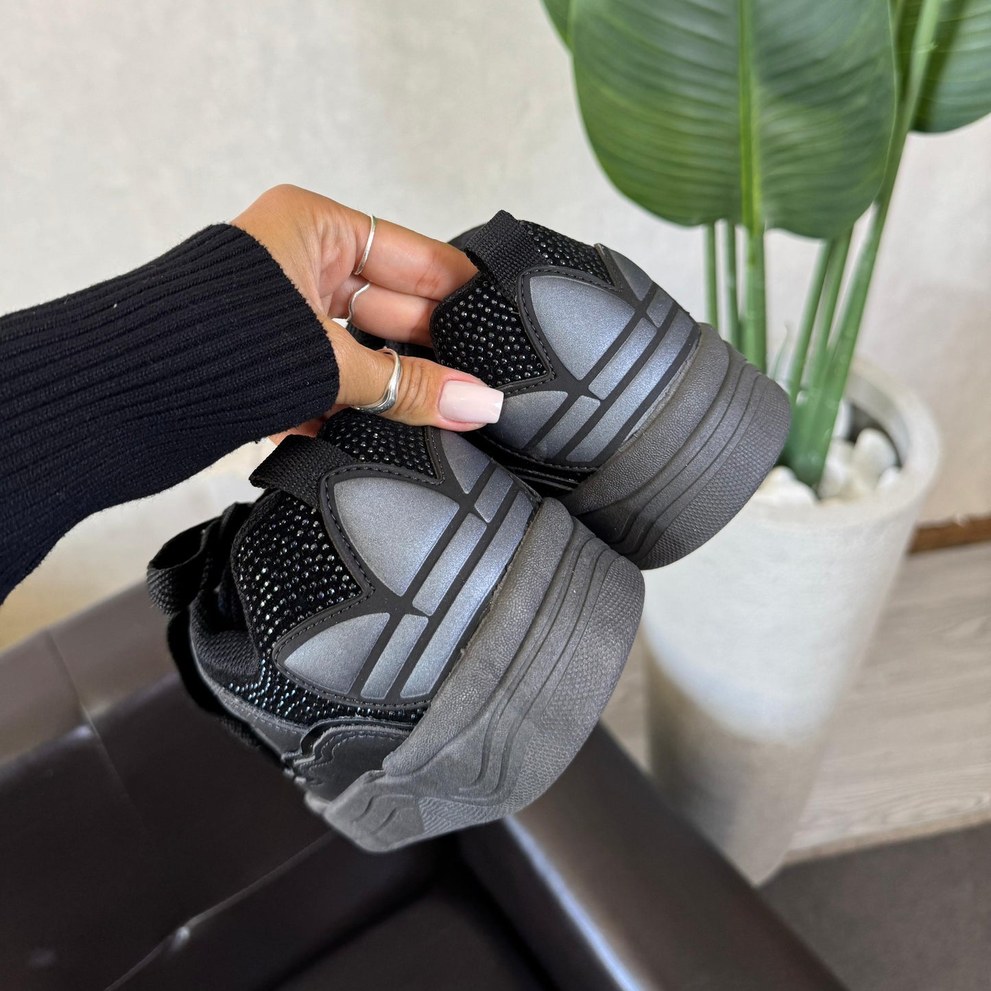 Tênis Adidas Oziris Pedraria Preto Prime