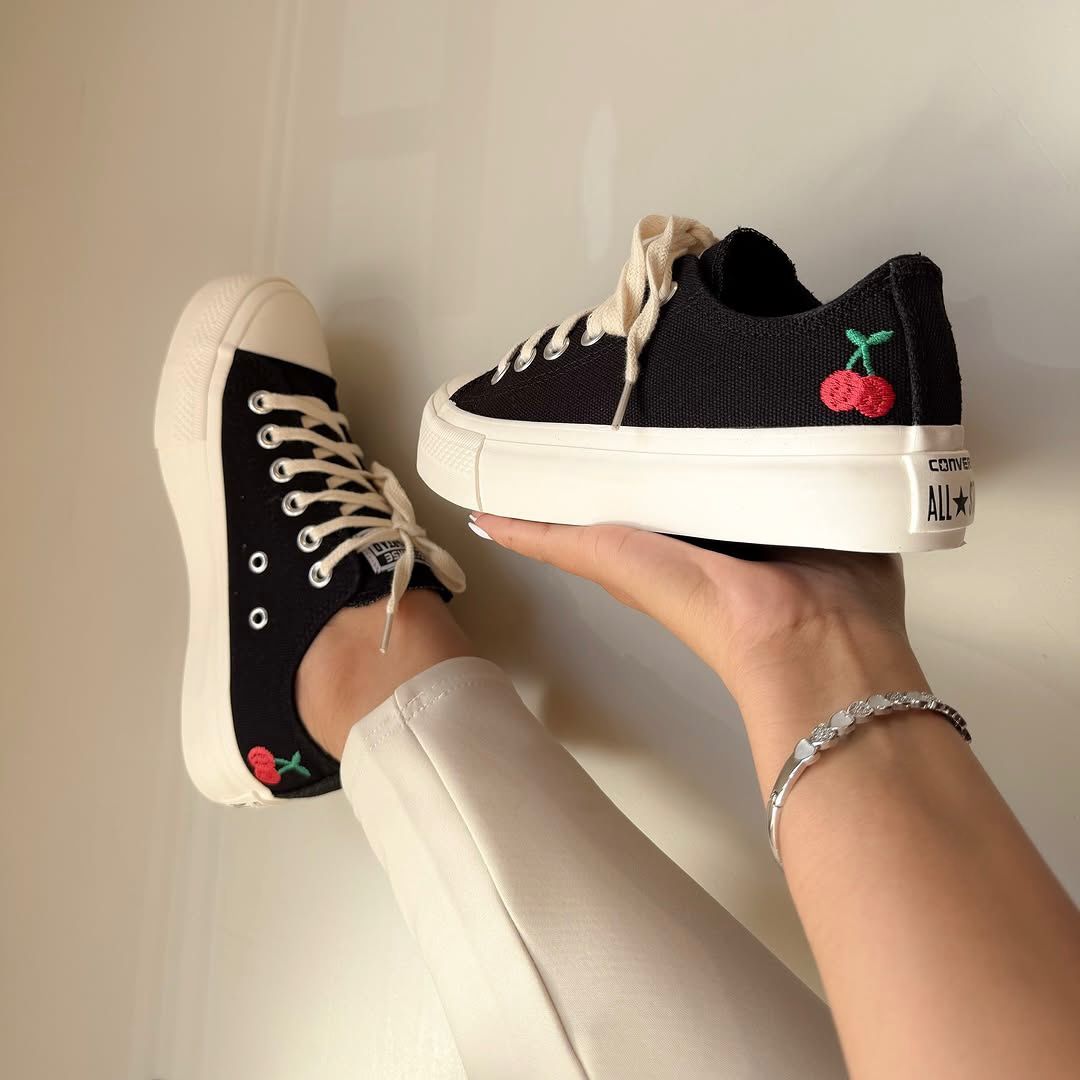Tênis Chuck Taylor Lift Cherry On Converse