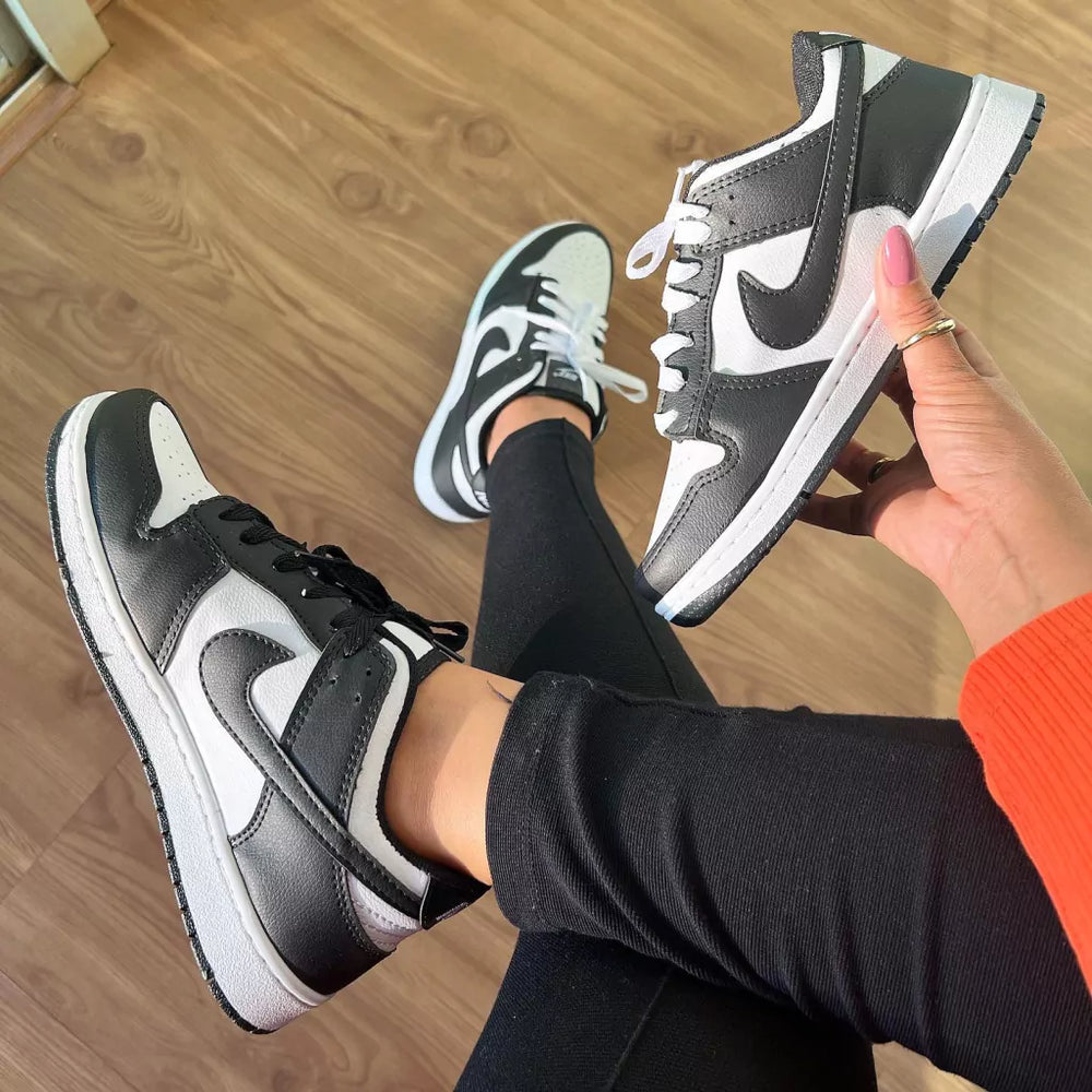 Tênis Nike Dunk Preto e Branco Feminino e Masculino Premium