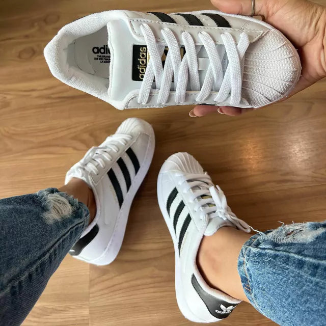Tênis Adidas Super Star Branco e Preto Feminino Premium
