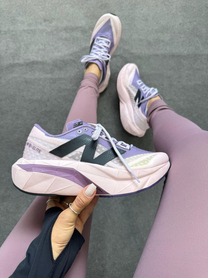 Tênis New Balance FuelCell Supercomp Elite V4 Lilás Rose Prime