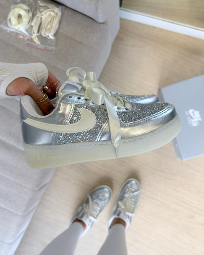Tênis Nike Air Force Prata Glíter Premium