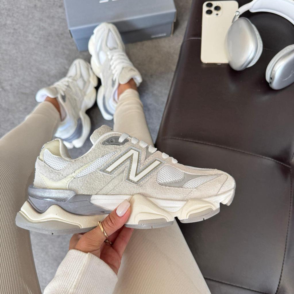 Tênis New Balance 9060 Sea Salt Cinza Prime Couro Legítimo