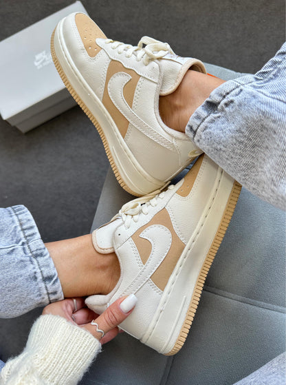 Tênis Nike Air Force Off Nude Premium