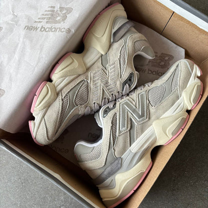 Tênis New Balance 9060 Danone Couro Legítimo