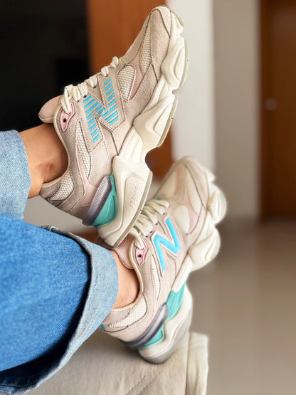 Tênis New Balance 9060 Sea Salt Nude Azul Couro Legítimo