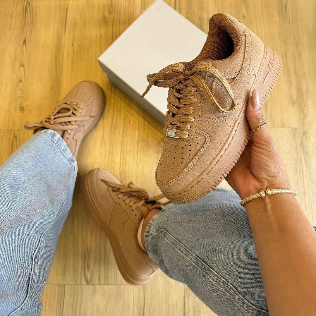 Tênis Nike Air Force 1 Caramelo 2.0