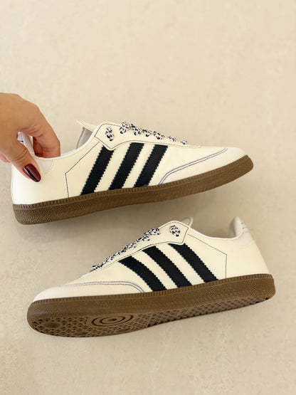Tênis Adidas Samba OG Off White Dark Blue Vegan Prime