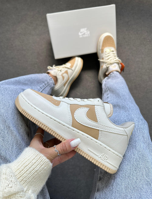 Tênis Nike Air Force Off Nude Premium