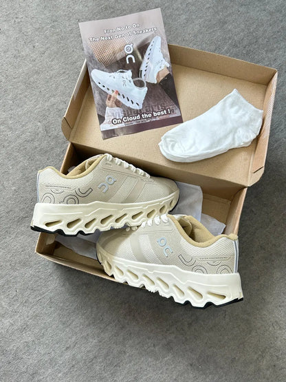 Tênis On Cloud Off White Prime + Meia Soquete