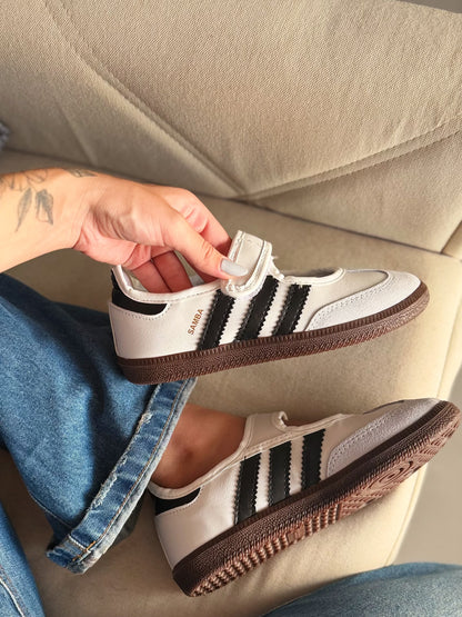 Sapatilha Adidas Samba Mary Jane Flat Branco e Preto Premium