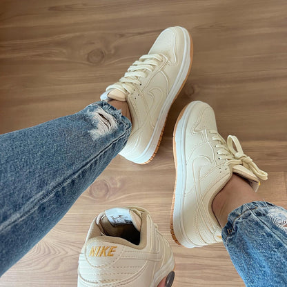Tênis Nike Dunk SB Nude Bege Premium