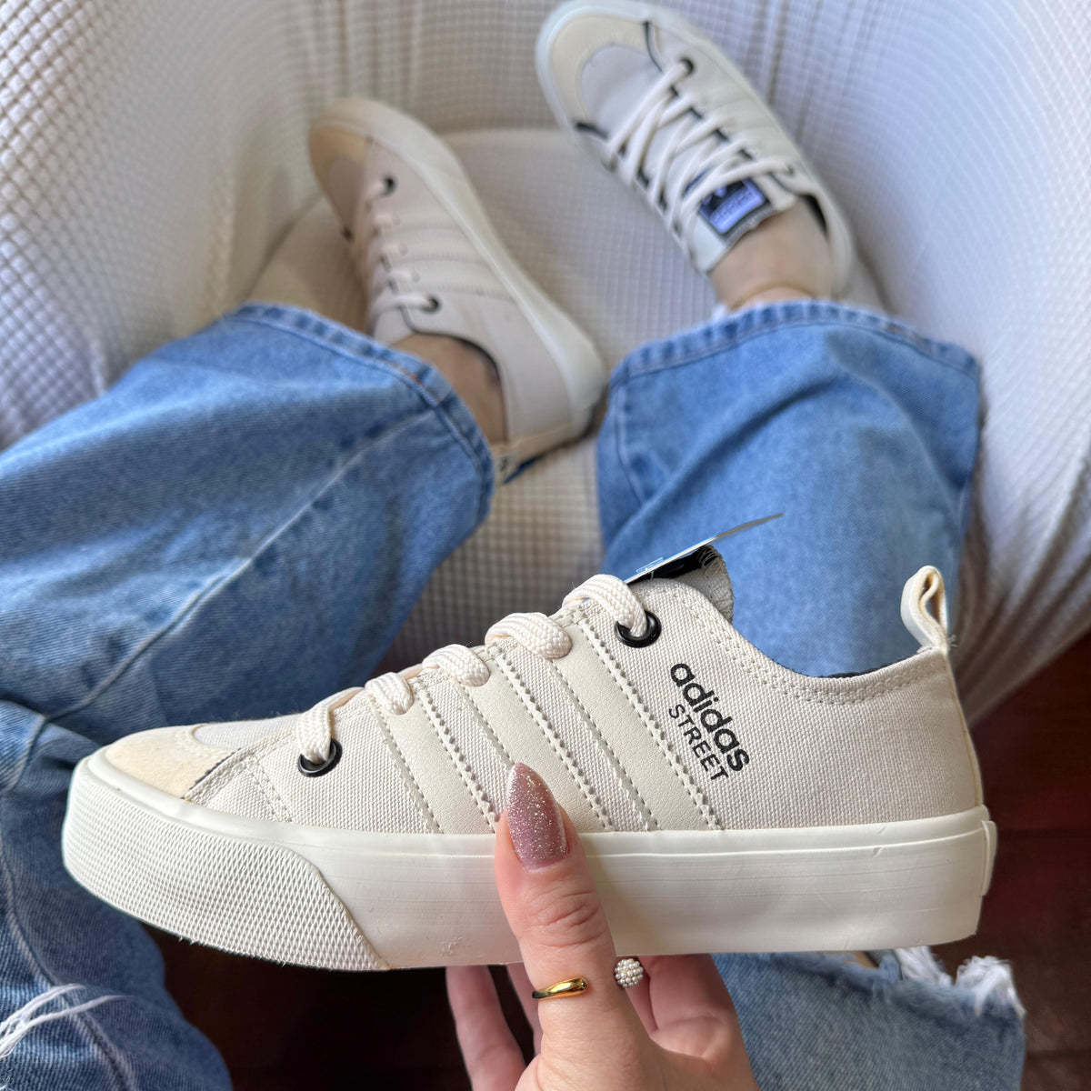 Tênis Adidas Street Vanilla Premium