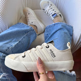 Tênis Adidas Street Vanilla Premium