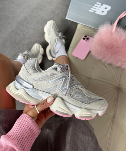 Tênis New Balance 9060 Danone Couro Legítimo