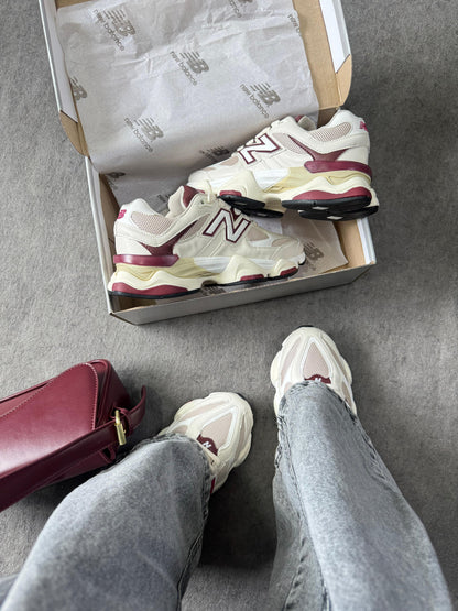 Tênis New Balance 9060 Sea Salt Vanilla Bordo Couro Legítimo