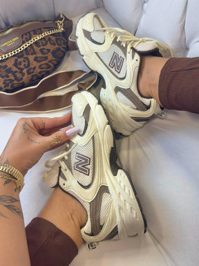 Tênis New Balance 530 Off Café Premium