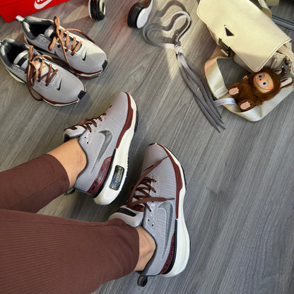 Tênis Nike Zoom X Invincible 3 Cinza e Marrom Premium