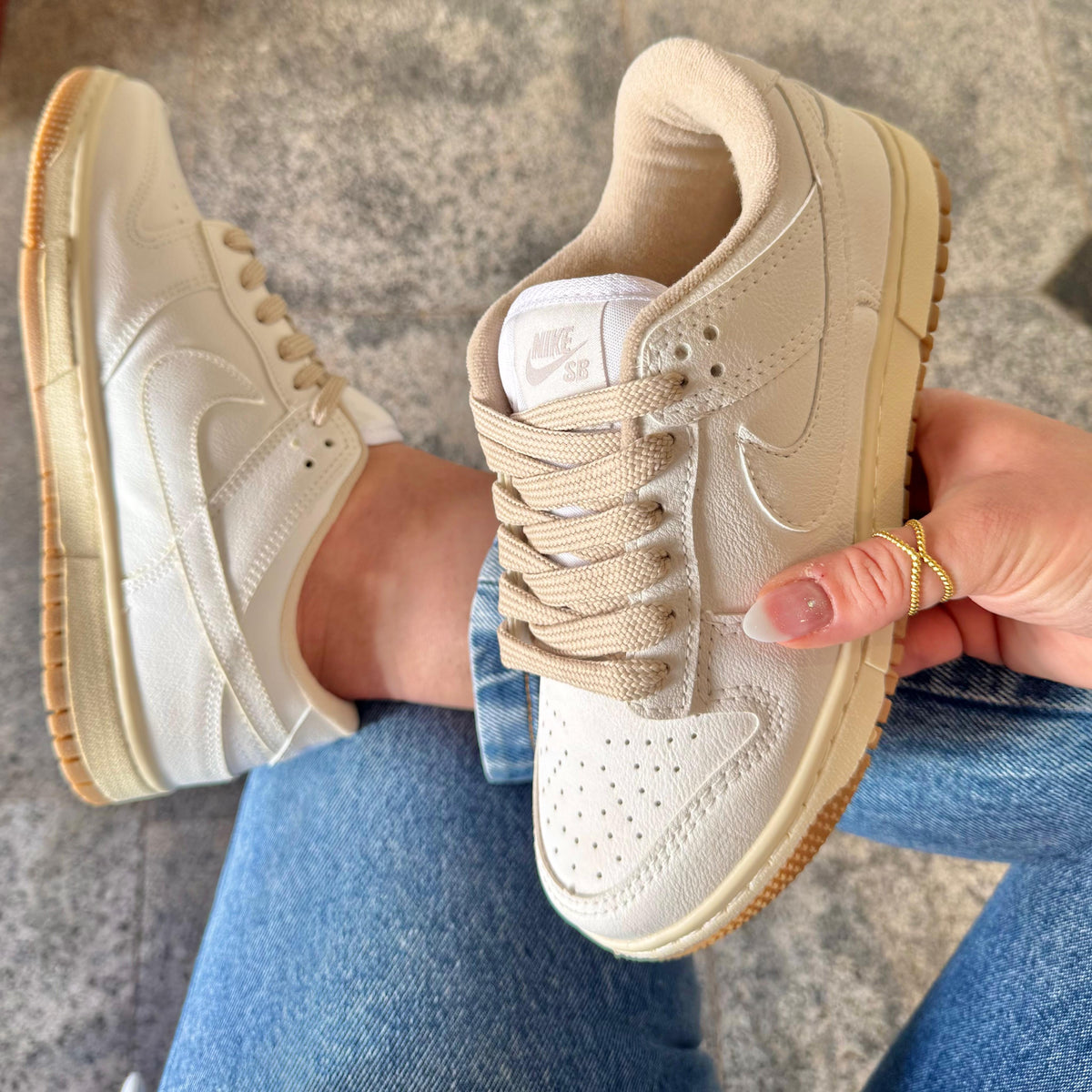 Tênis Nike Dunk Branco Bege Premium