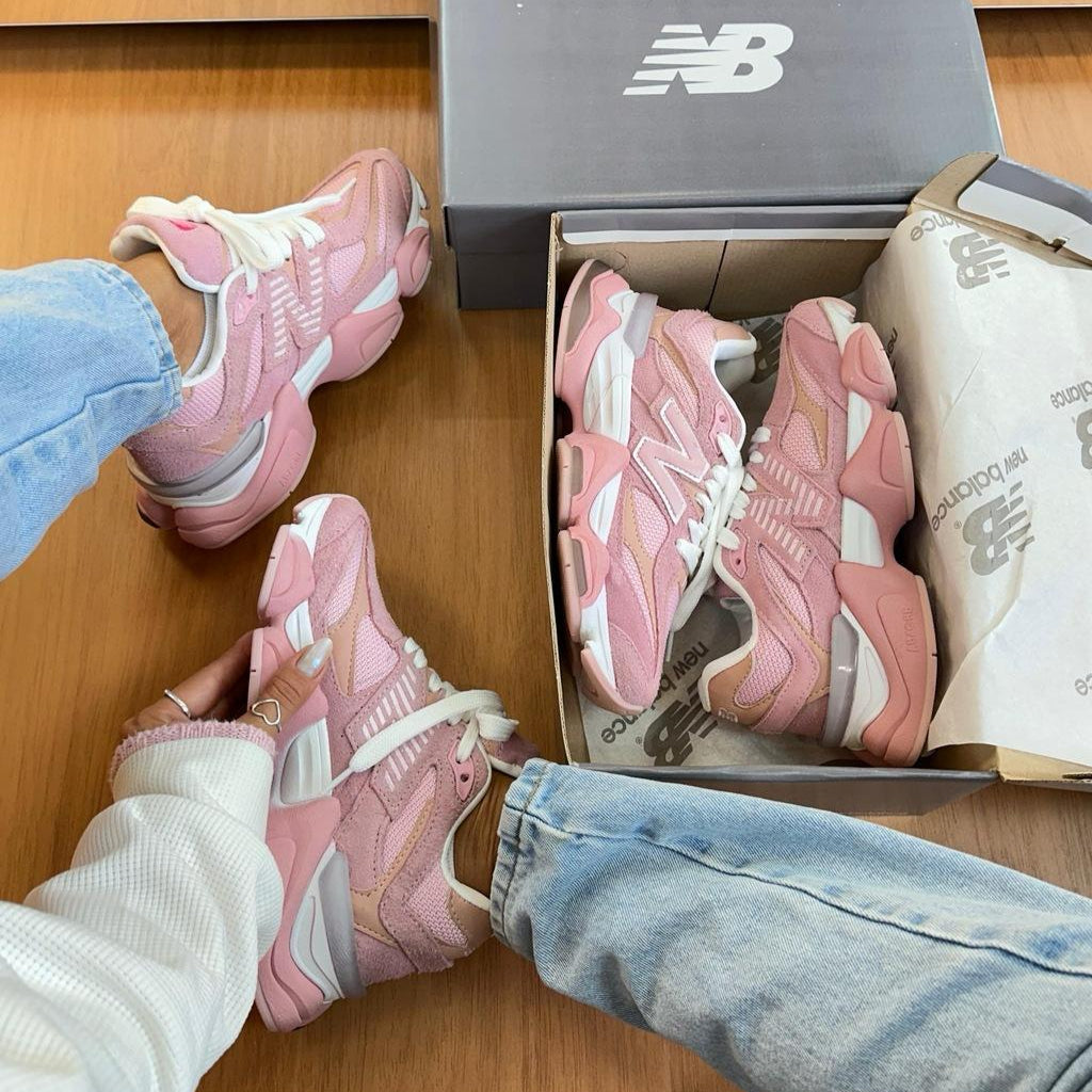 Tênis New Balance 9060 Sea Salt Rosa Flamingo Couro Legítimo