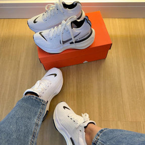 Tênis Nike Zoom X Invincible Run 3 Branco Premium