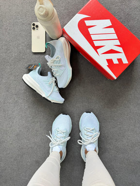 Tênis Nike Knit B3 Verde água