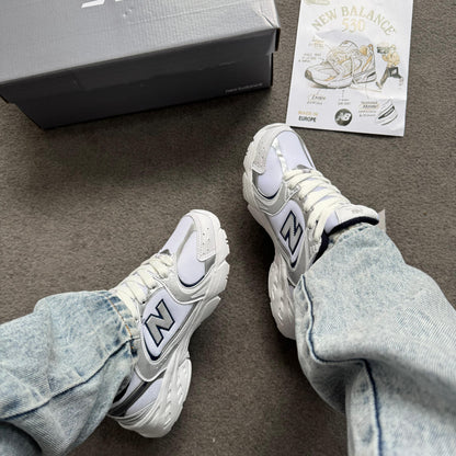 Tênis New Balance 530 Branco e Marinho Premium