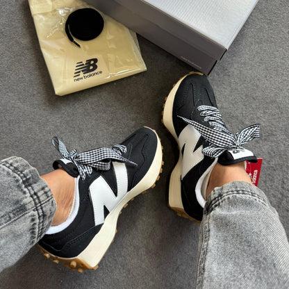 Tênis New Balance 327 Black Vegan Vintage Prime