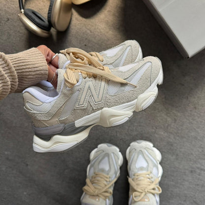 Tênis New Balance 9060 Sea Salt Vanilla Cream Couro Legítimo