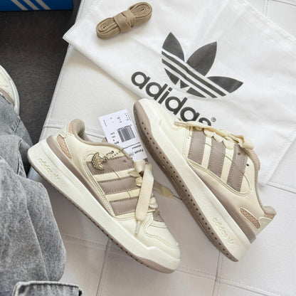 Tênis Adidas Fórum 2000 Vanilla Prime