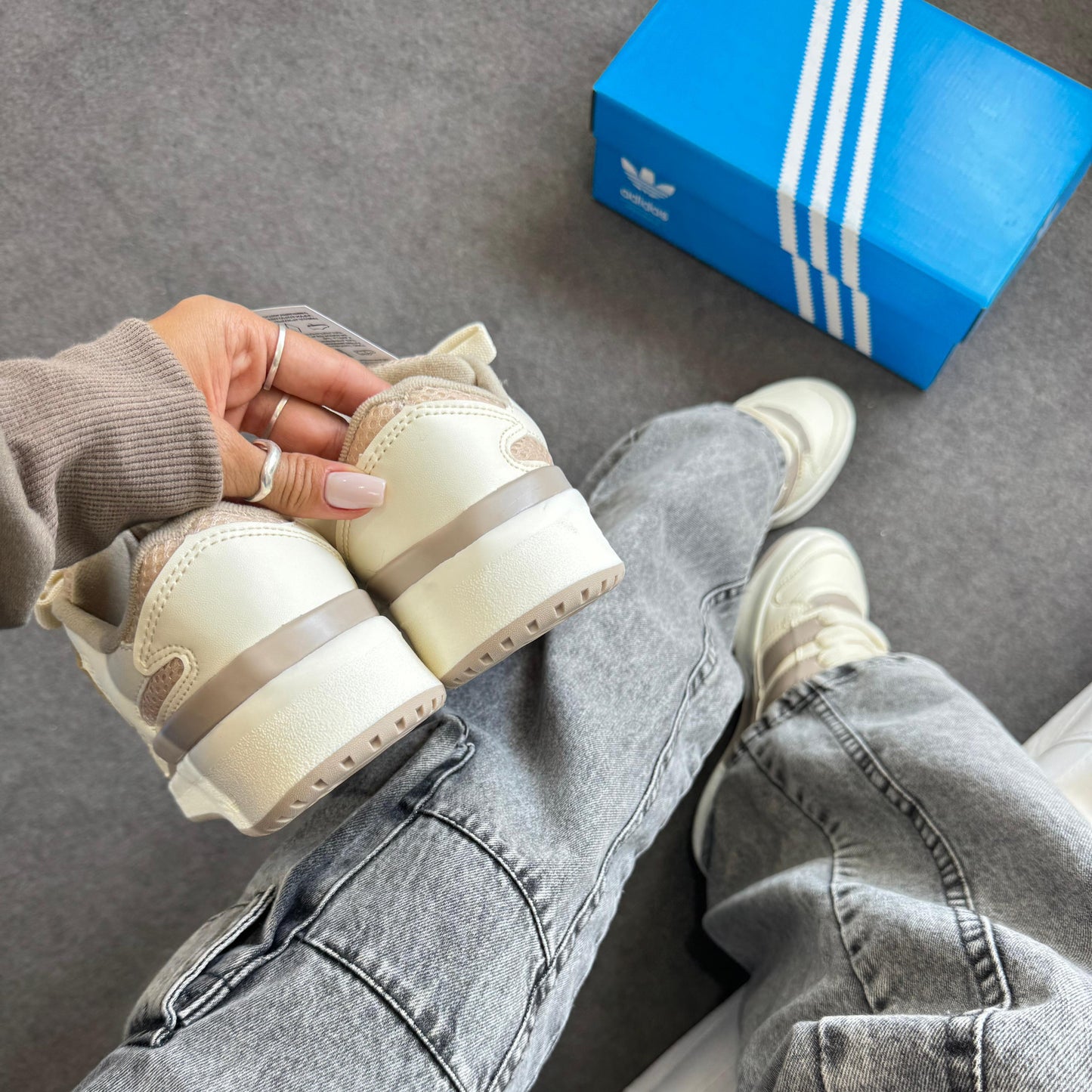 Tênis Adidas Fórum 2000 Vanilla Prime