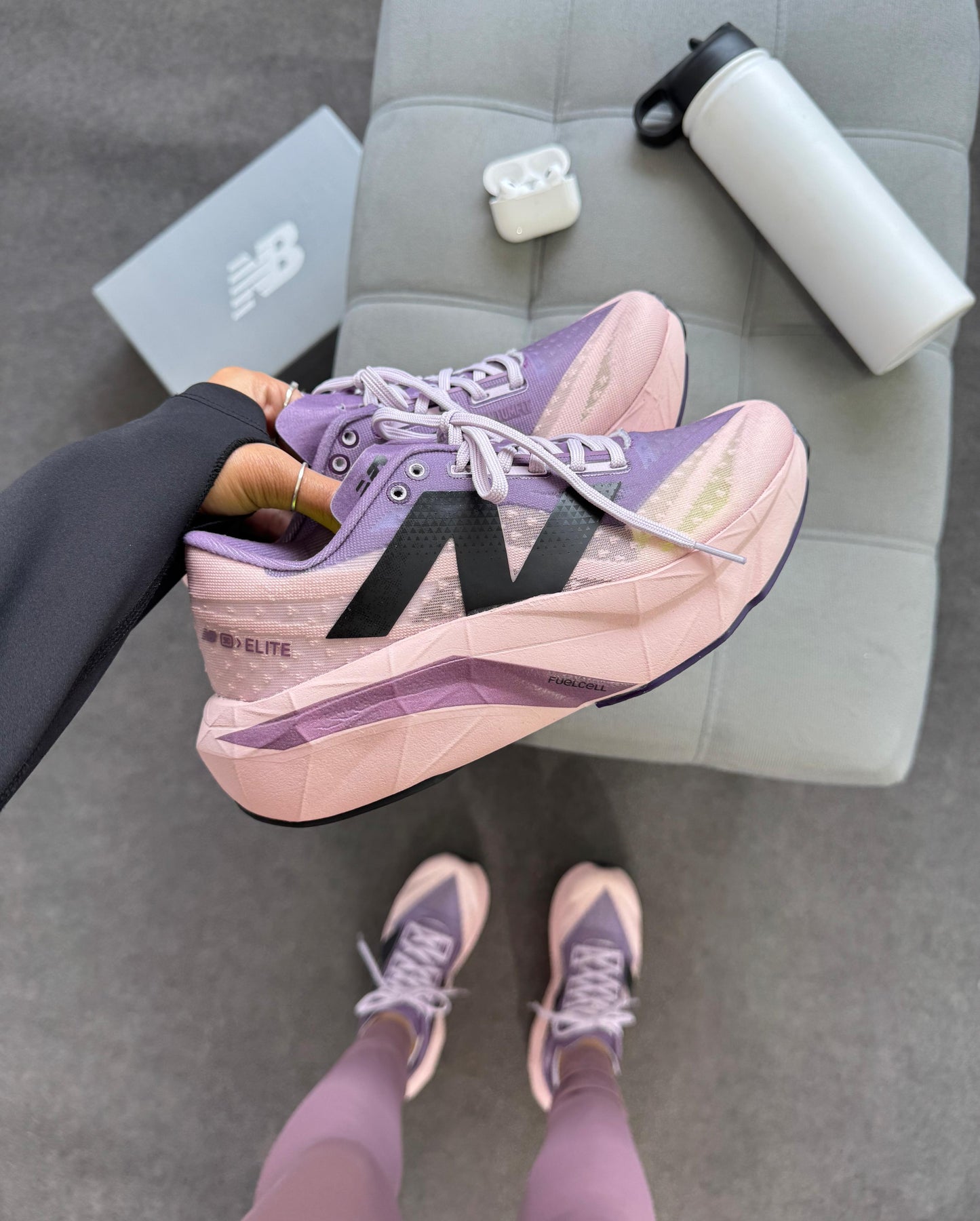 Tênis New Balance FuelCell Supercomp Elite V4 Lilás Rose Prime