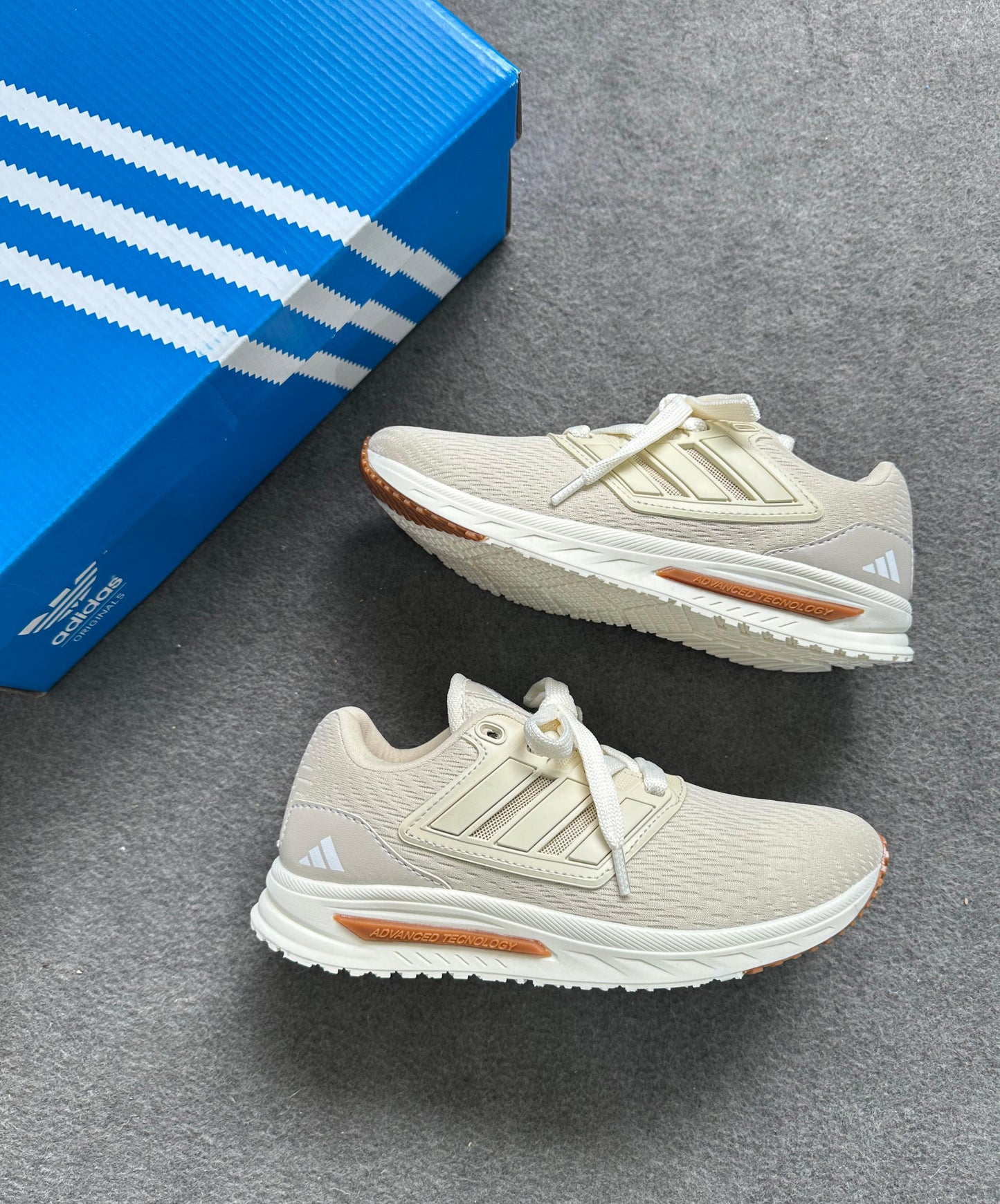 Tênis Adidas Advanced Off Caramelo Prime